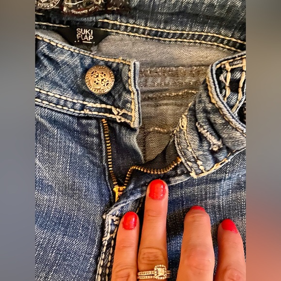 Silver Jeans Suki Flap Medium Wash Bootcut— Size W27/L32 - Picture 5 of 11